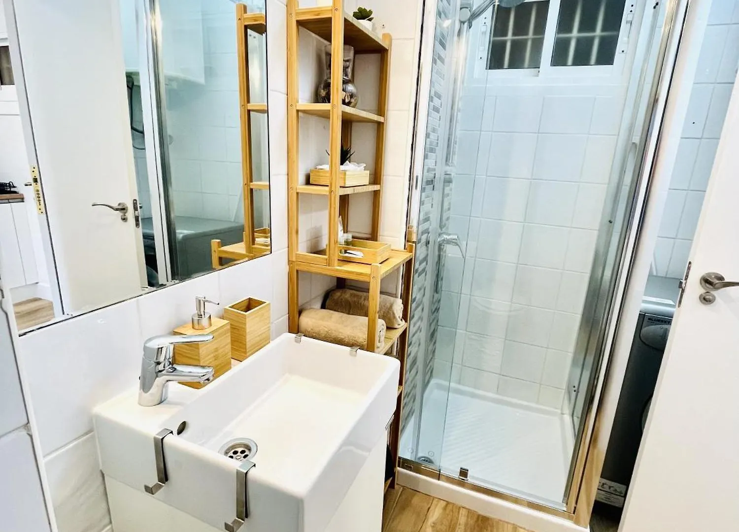 Beautiful Brand New Study 24-Hour Reception Apartment Benalmadena 0*,